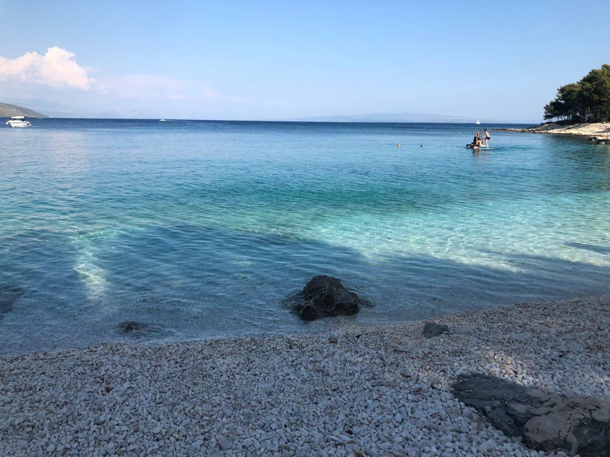 Bona Dea Seaside Apartment Trogir
