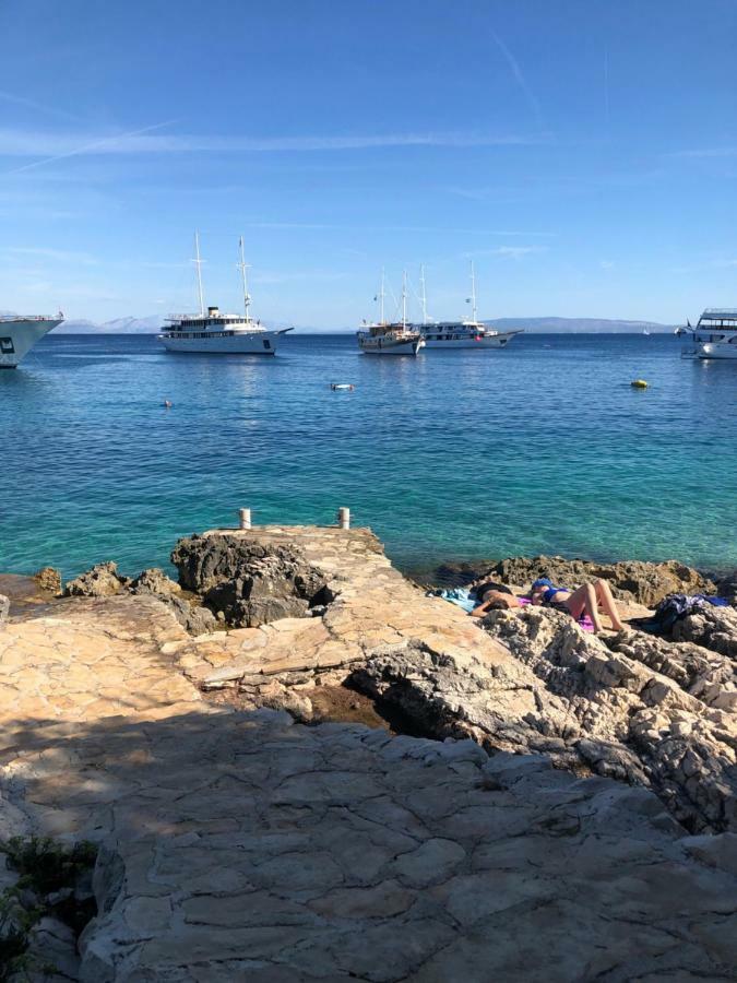 Bona Dea Seaside