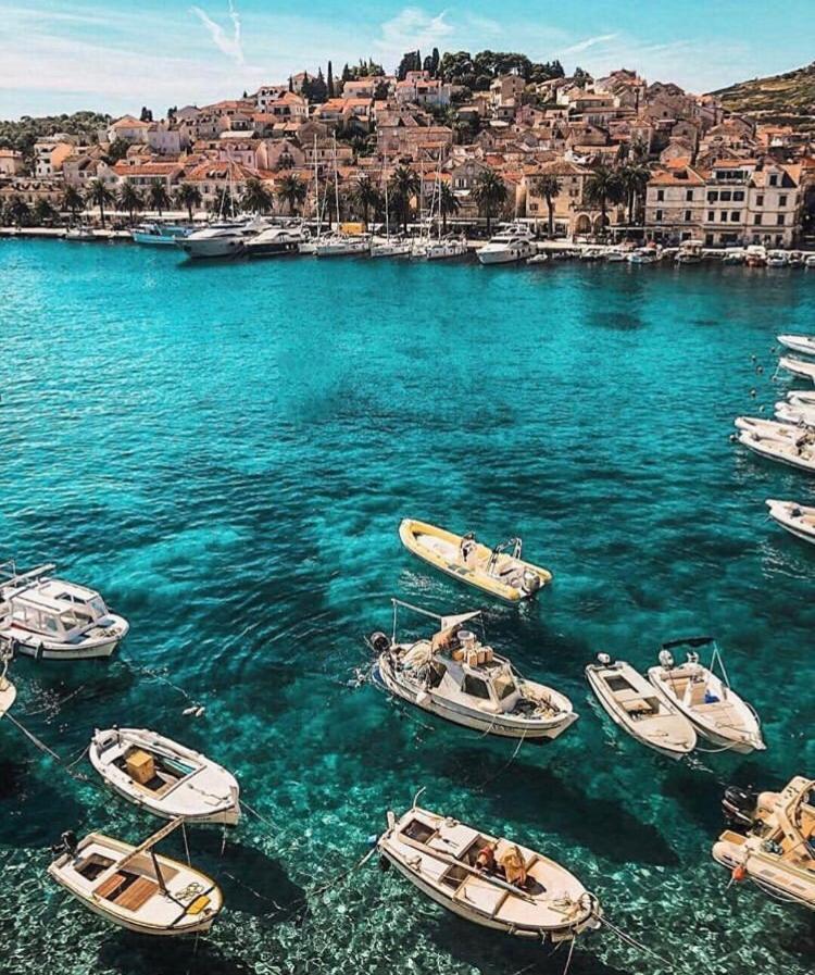 Bona Dea Seaside